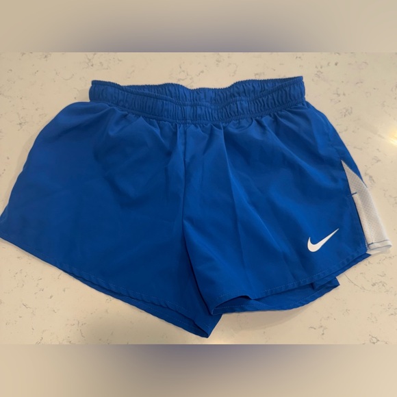 Nike Blue Athletic Shorts Nike dri fit women’s small - Picture 1 of 4
